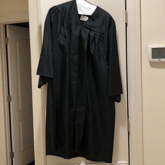 Other - Classic Black Long Sleeve Graduation Robe